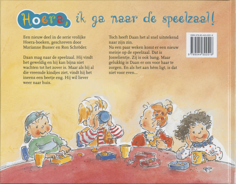 Achterkant van Hoera, ik ga naar de speelzaal!