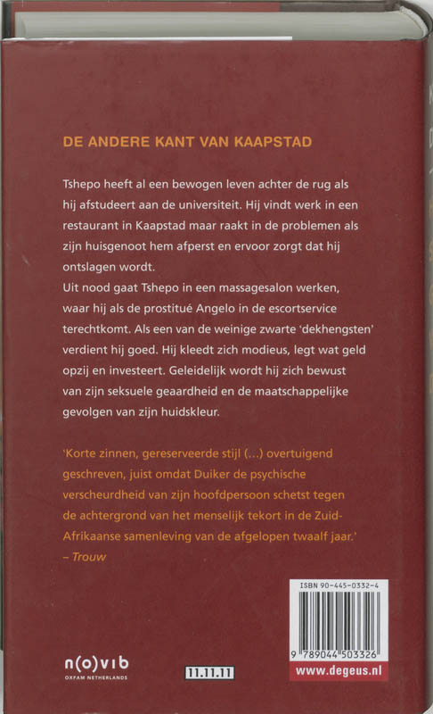 Achterkant van Het stille geweld van dromen