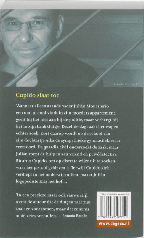 Achterkant van Het bloed van engelen