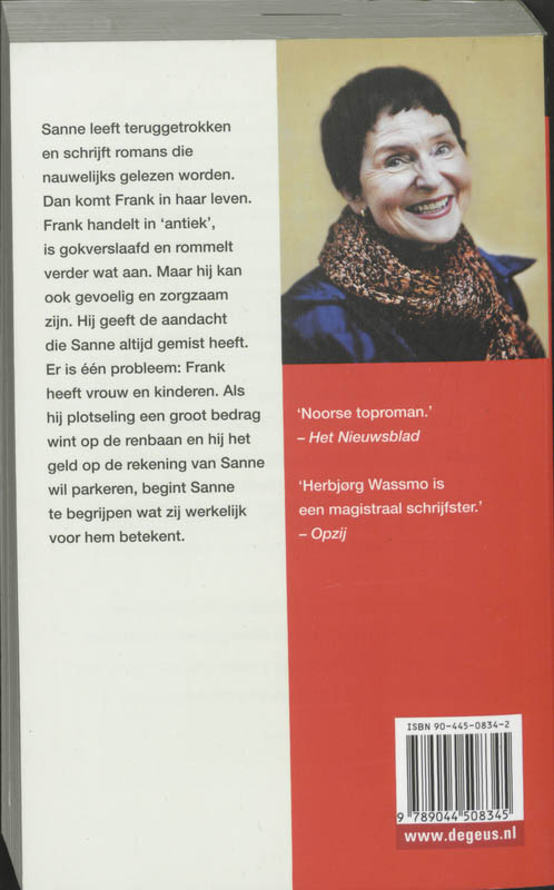 Achterkant van Sanne