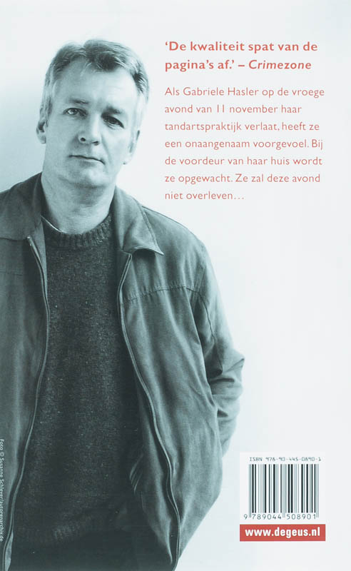 Achterkant van De bruid in de sneeuw