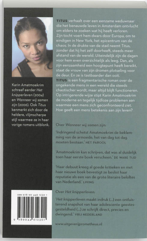 Achterkant van Titus