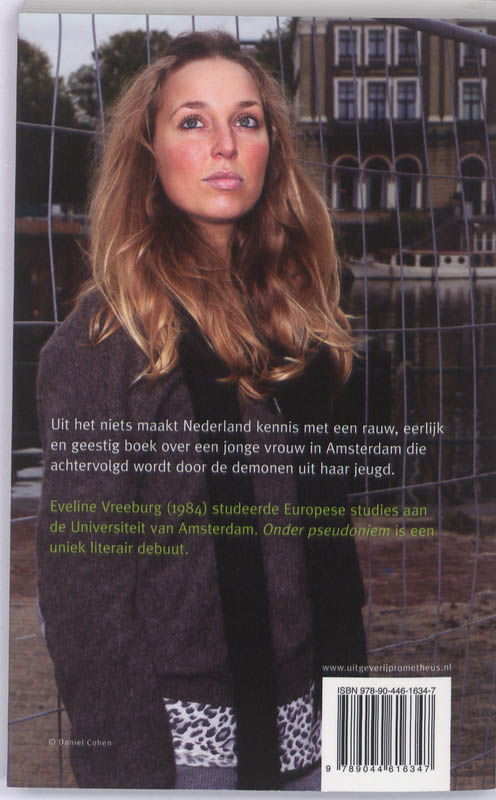 Achterkant van Onder pseudoniem