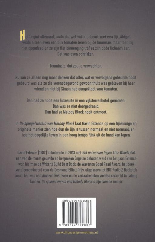 Achterkant van De Spiegelwereld van Melody Black