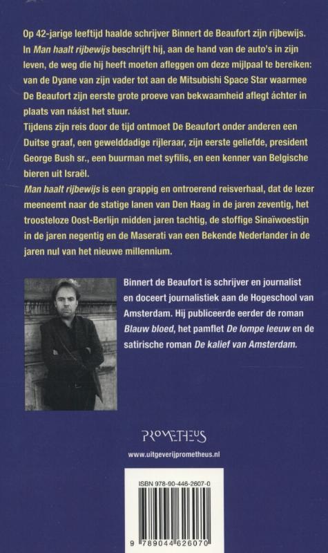 Achterkant van Man haalt rijbewijs