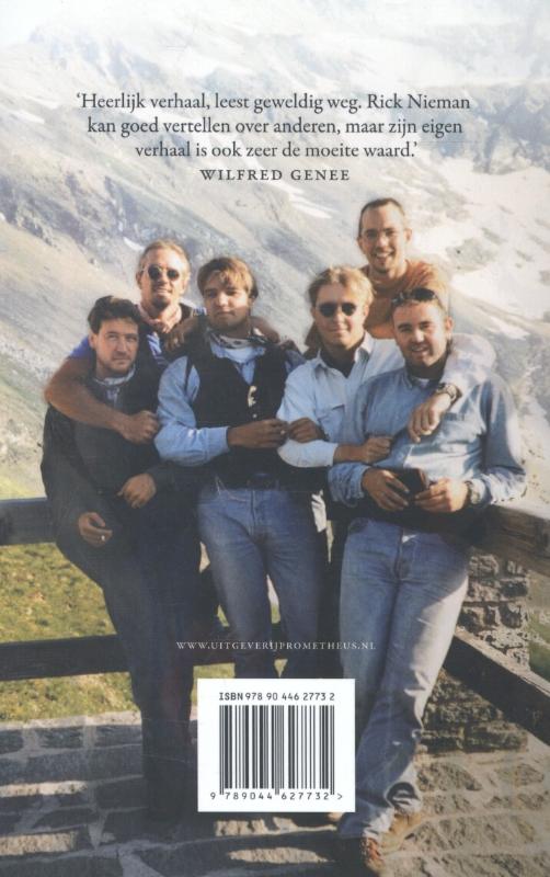 Achterkant van Altijd Viareggio