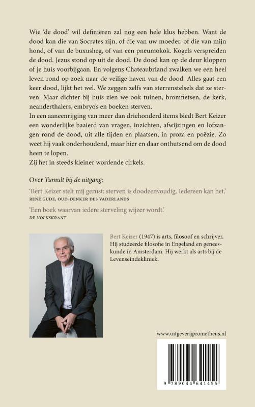 Achterkant van Reis om de dood