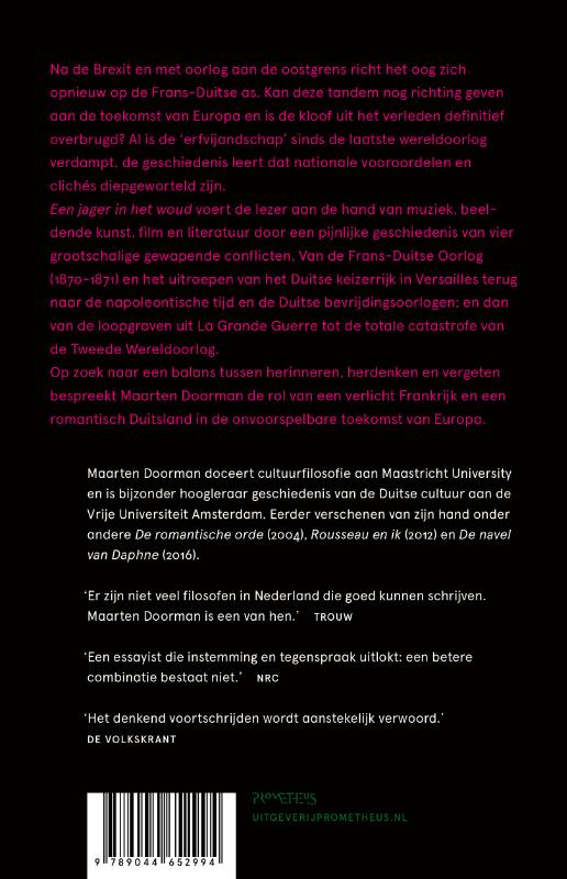 Achterkant van Een jager in het woud