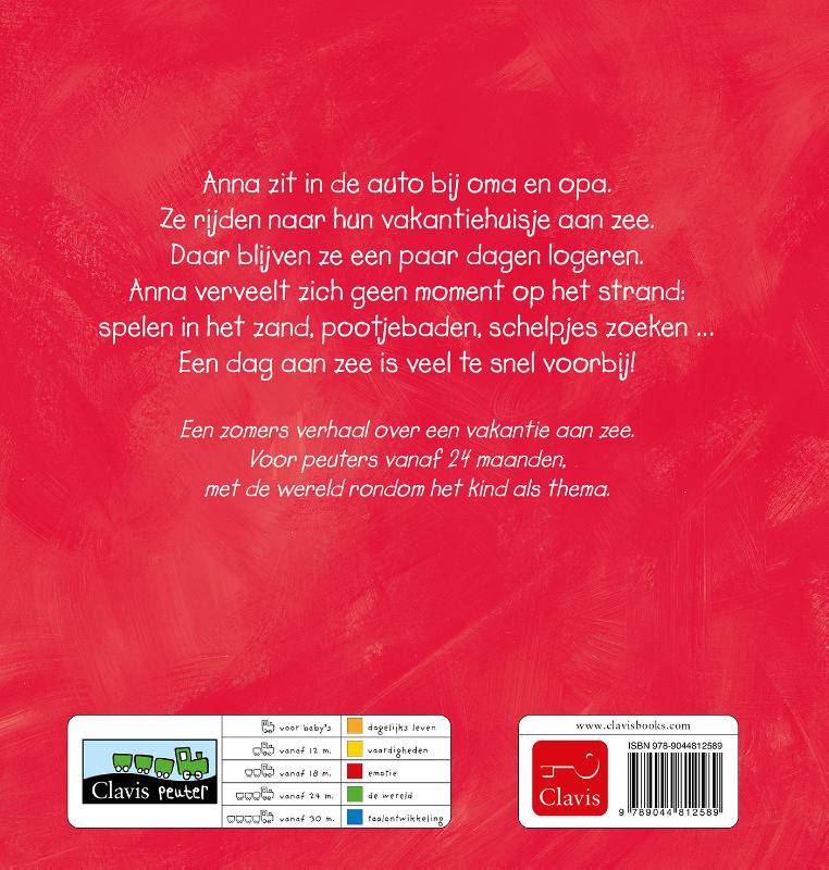 Achterkant van Anna met oma en opa aan zee