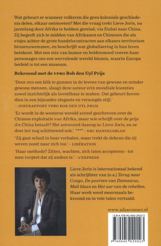 Achterkant van Op de vleugels van de draak
