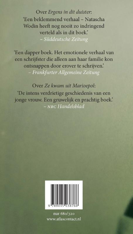 Achterkant van Ergens in dit duister