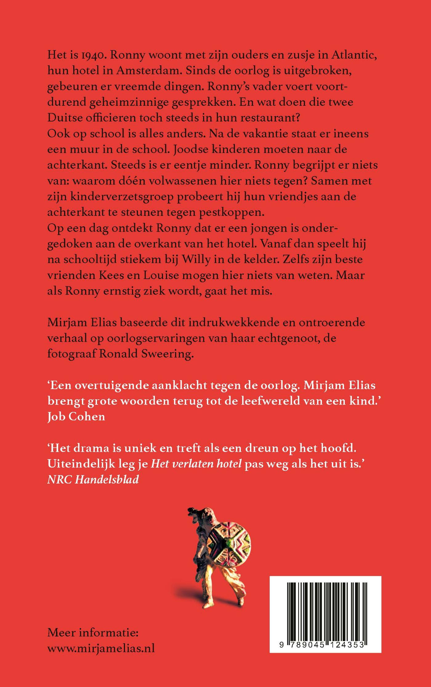 Achterkant van Het verlaten hotel
