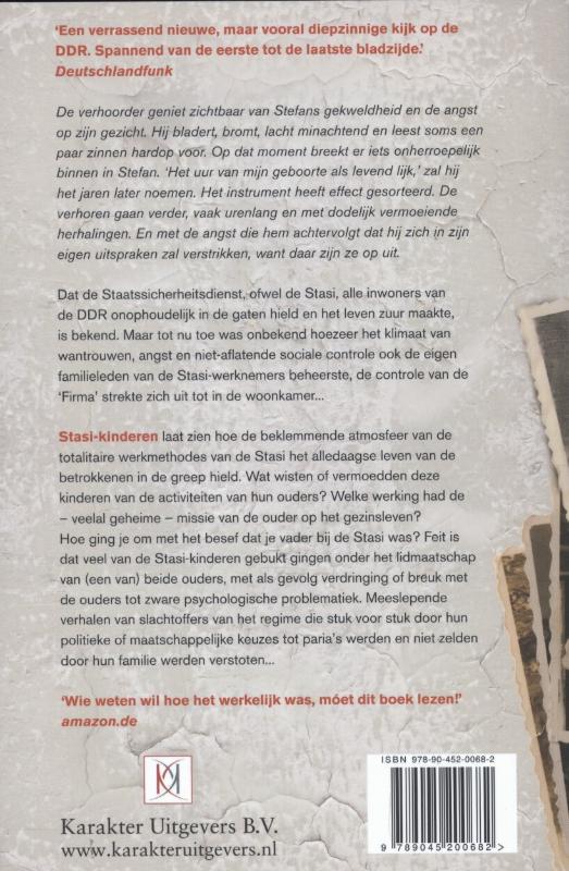 Achterkant van Stasi-kinderen