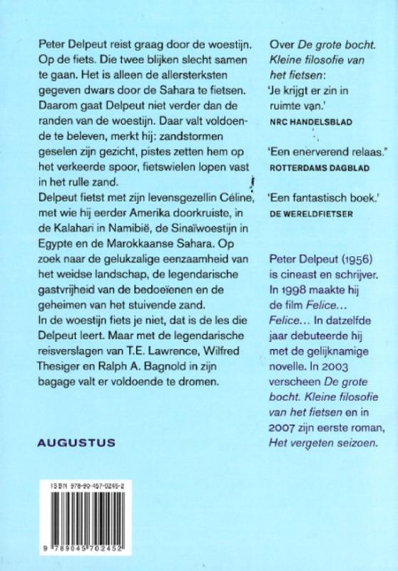 Achterkant van In de woestijn fiets je niet