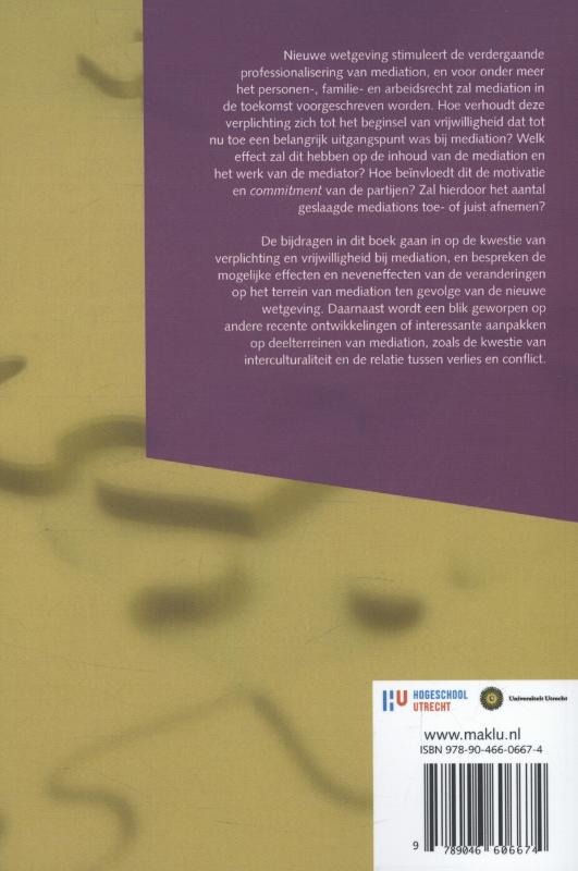 Achterkant van Mediation tussen dwang en vrijwilligheid