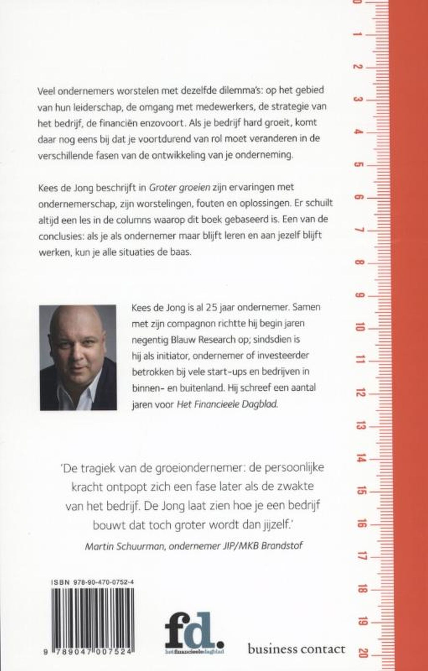 Achterkant van Groter groeien
