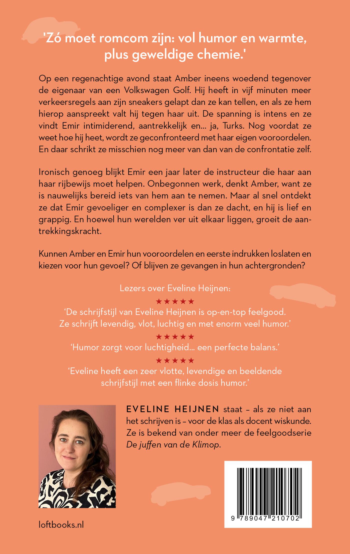 Achterkant van Amber en Emir