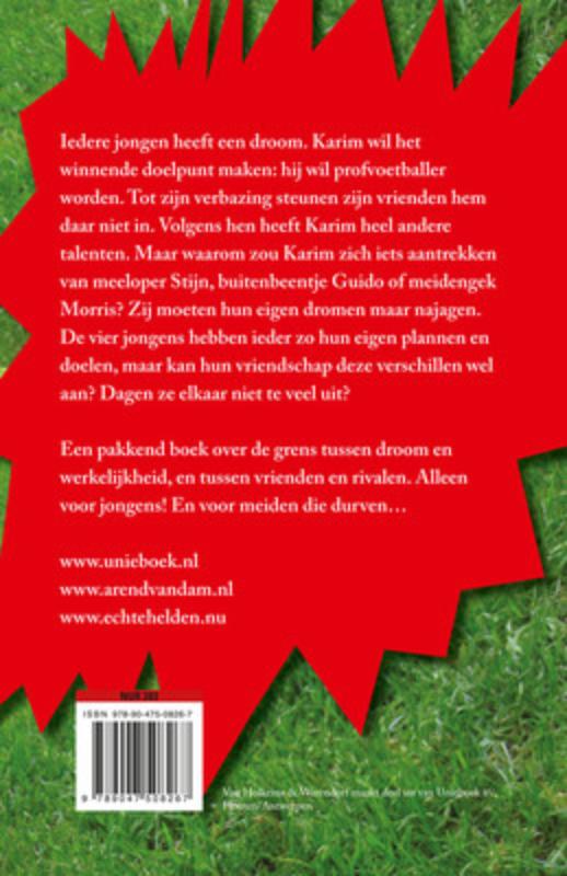 Achterkant van Echte helden willen scoren
