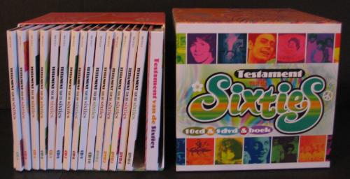 Achterkant van Testament van de Sixties 5 DVD's en 10 CD's
