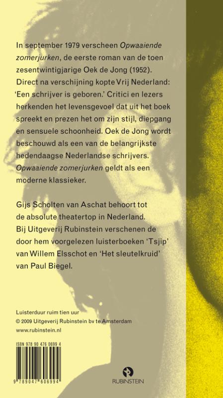 Achterkant van Opwaaiende zomerjurken