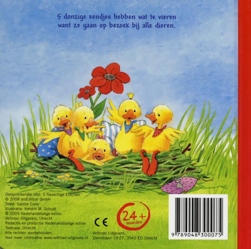 Achterkant van 5 donzige eendjes