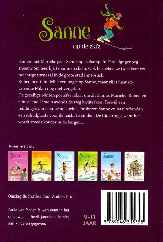 Achterkant van Sanne op de ski's