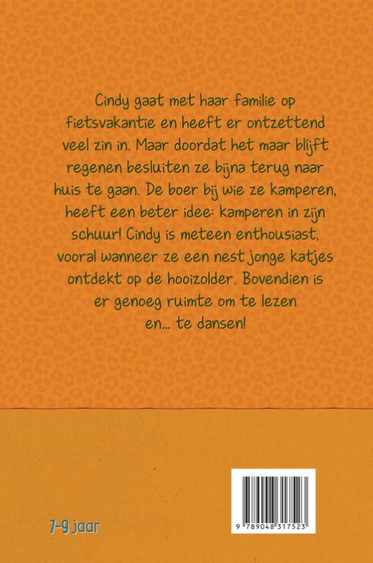 Achterkant van Cindy danst de zomer door