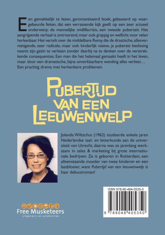 Achterkant van Pubertijd van een leeuwenwelp