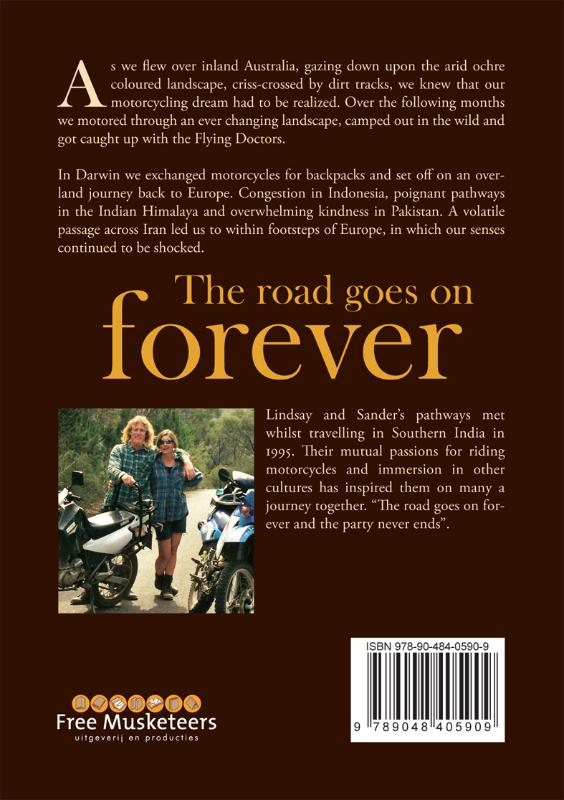Achterkant van The road goes on forever