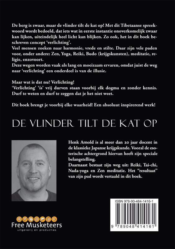 Achterkant van De vlinder tilt de kat op