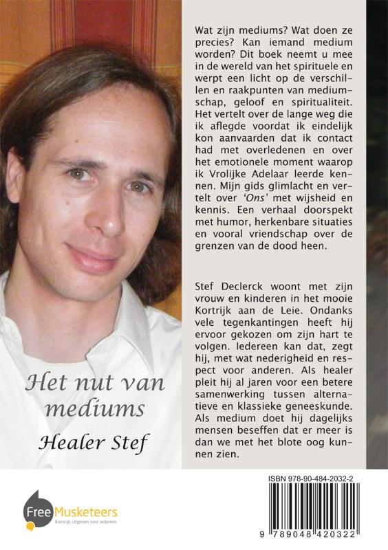 Achterkant van Het nut van mediums