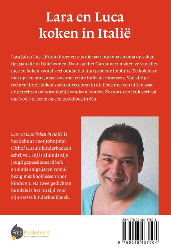 Achterkant van Lara en Luca koken in Italië