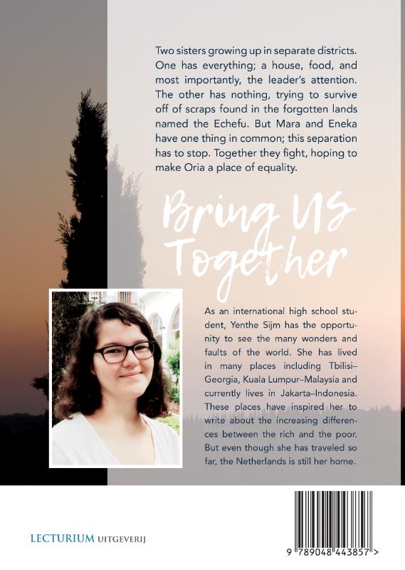 Achterkant van Bring us together