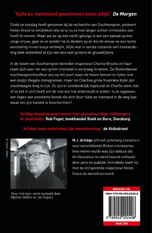 Achterkant van Door het vuur