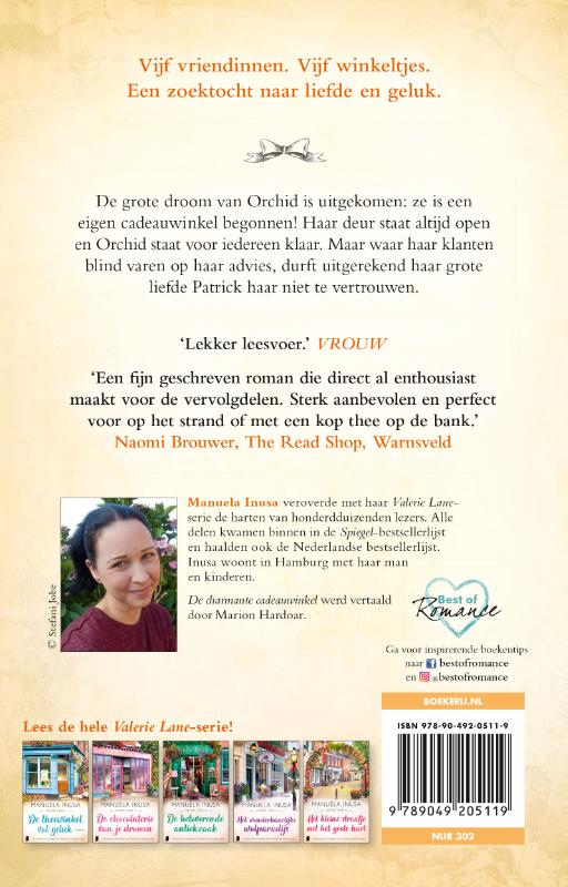 Achterkant van De charmante cadeauwinkel