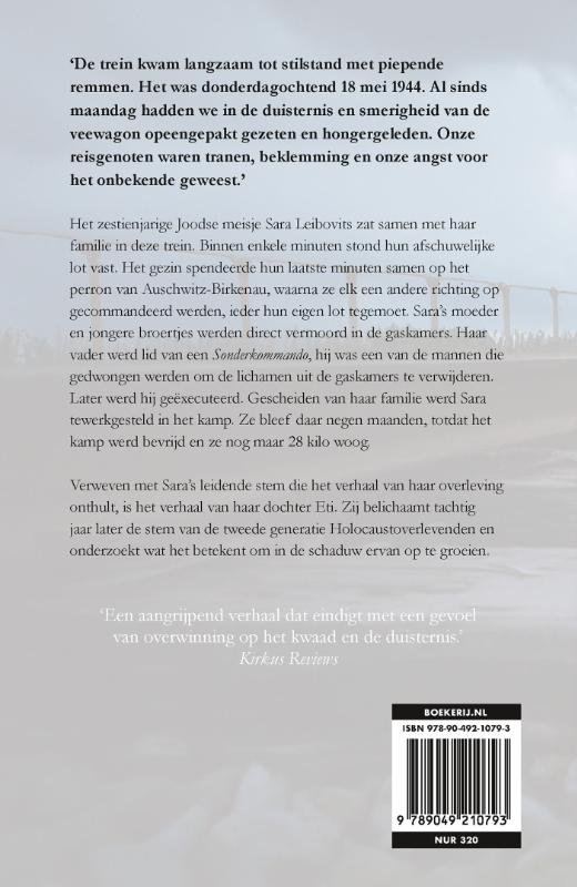 Achterkant van Het meisje dat Auschwitz overleefde