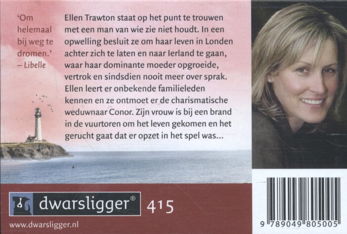 Achterkant van De vuurtoren van Connemara