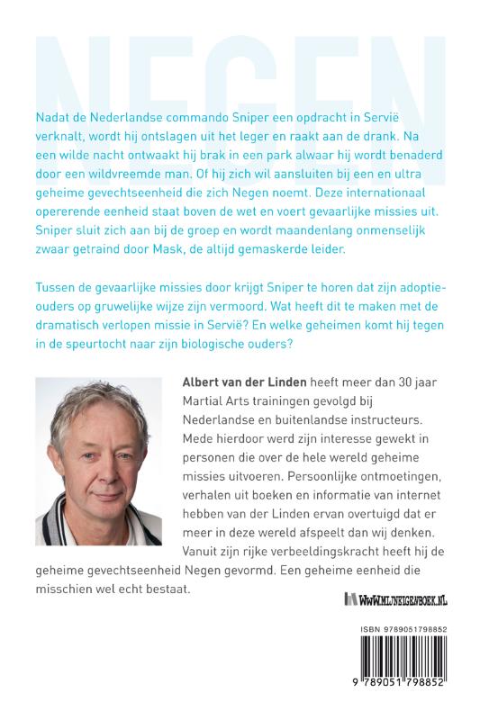 Achterkant van Negen