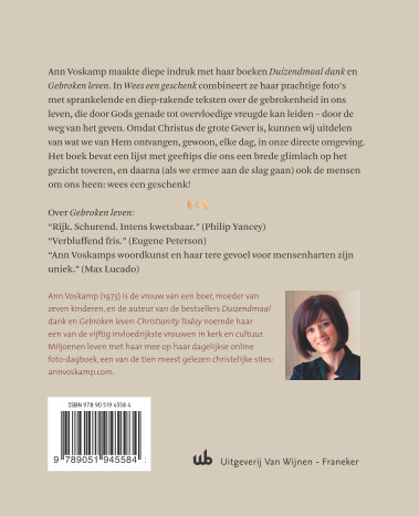 Achterkant van Wees een geschenk
