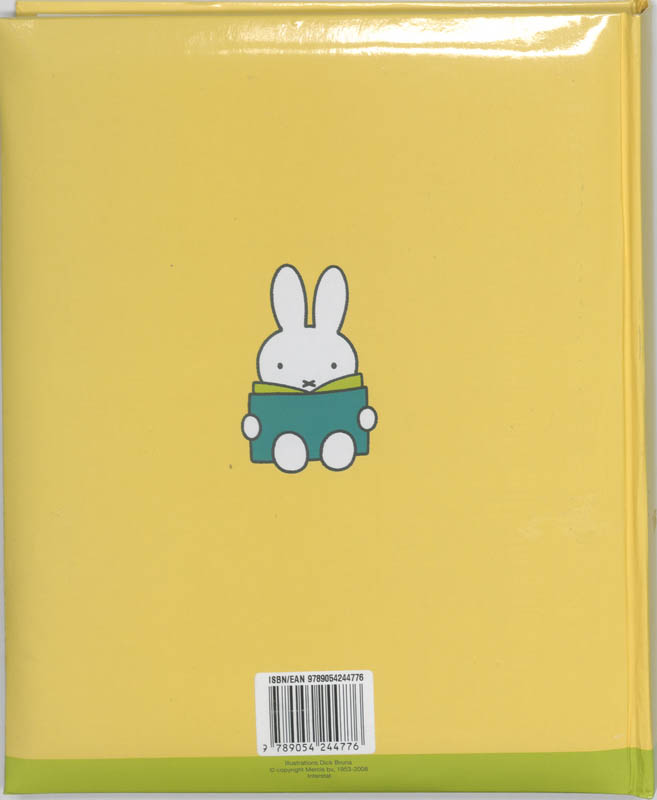 Achterkant van Nijntje babyboek