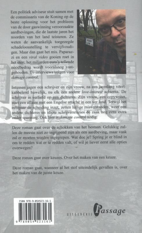 Achterkant van Boem!