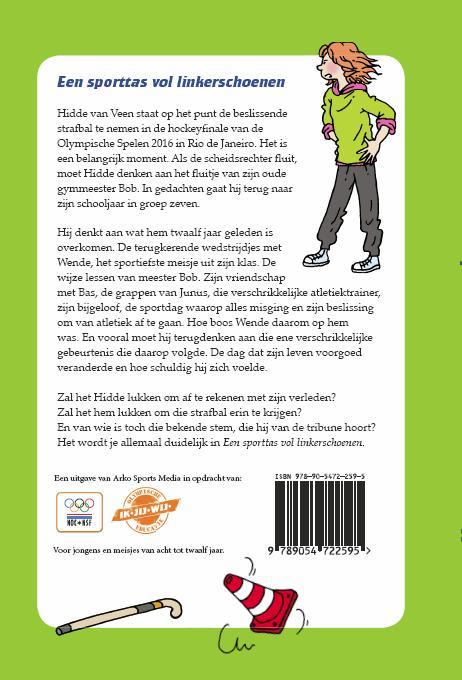 Achterkant van Een sporttas vol linkerschoenen