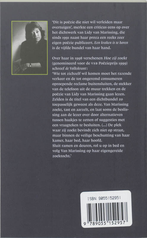 Achterkant van Een kraken is te horen