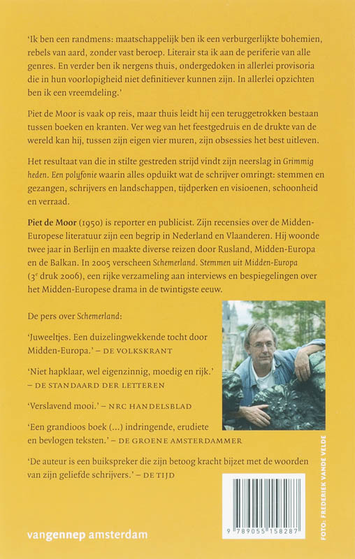 Achterkant van Grimmig heden