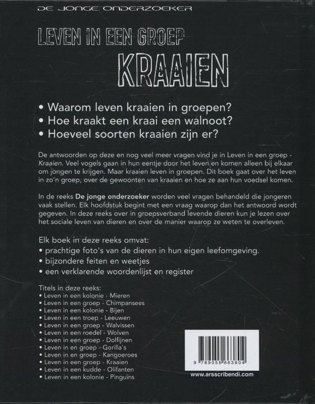 Achterkant van Leven in een groep kraaien