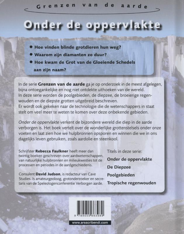 Achterkant van Onder de oppervlakte
