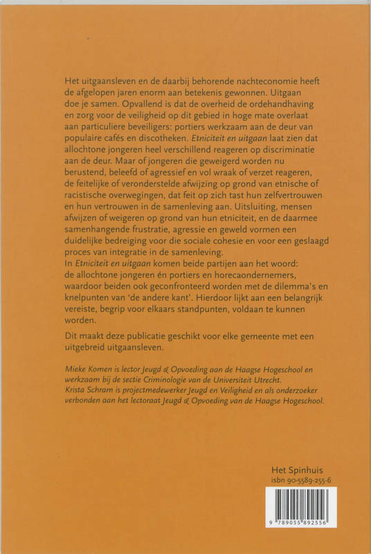 Achterkant van Etniciteit en uitgaan