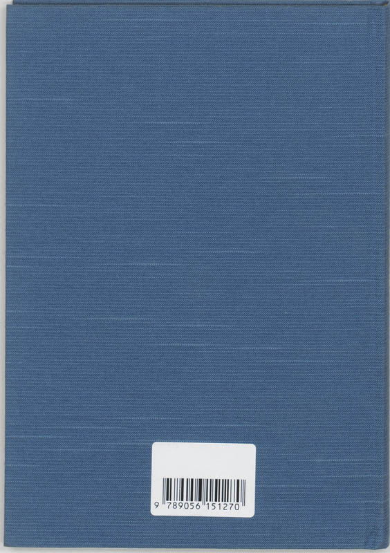 Achterkant van By muzyk