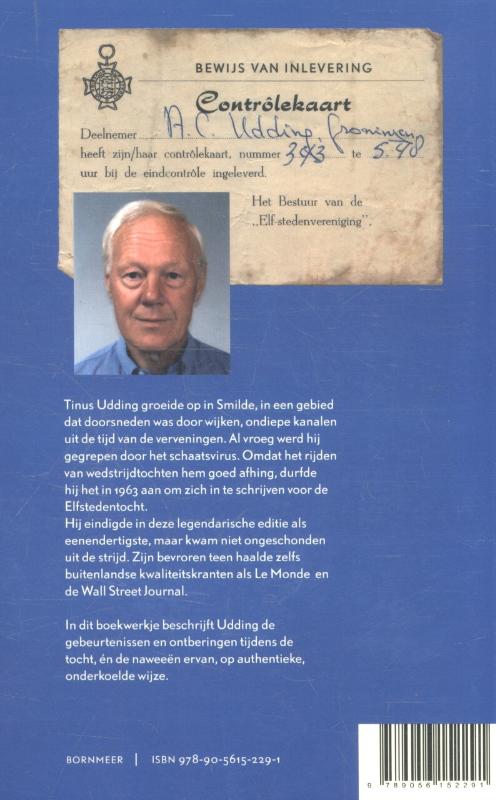 Achterkant van Mijn teen voor het kruisje