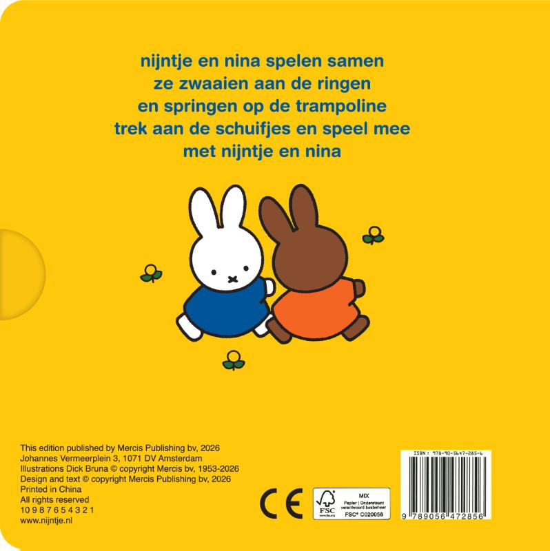 Achterkant van nijntje en nina spelen samen